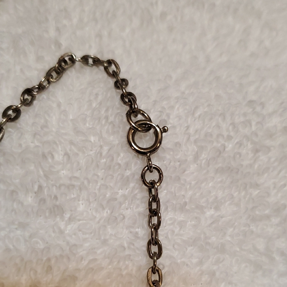 Silver Heraldic Necklace Set with Intricate Designs - Picture 6 of 8